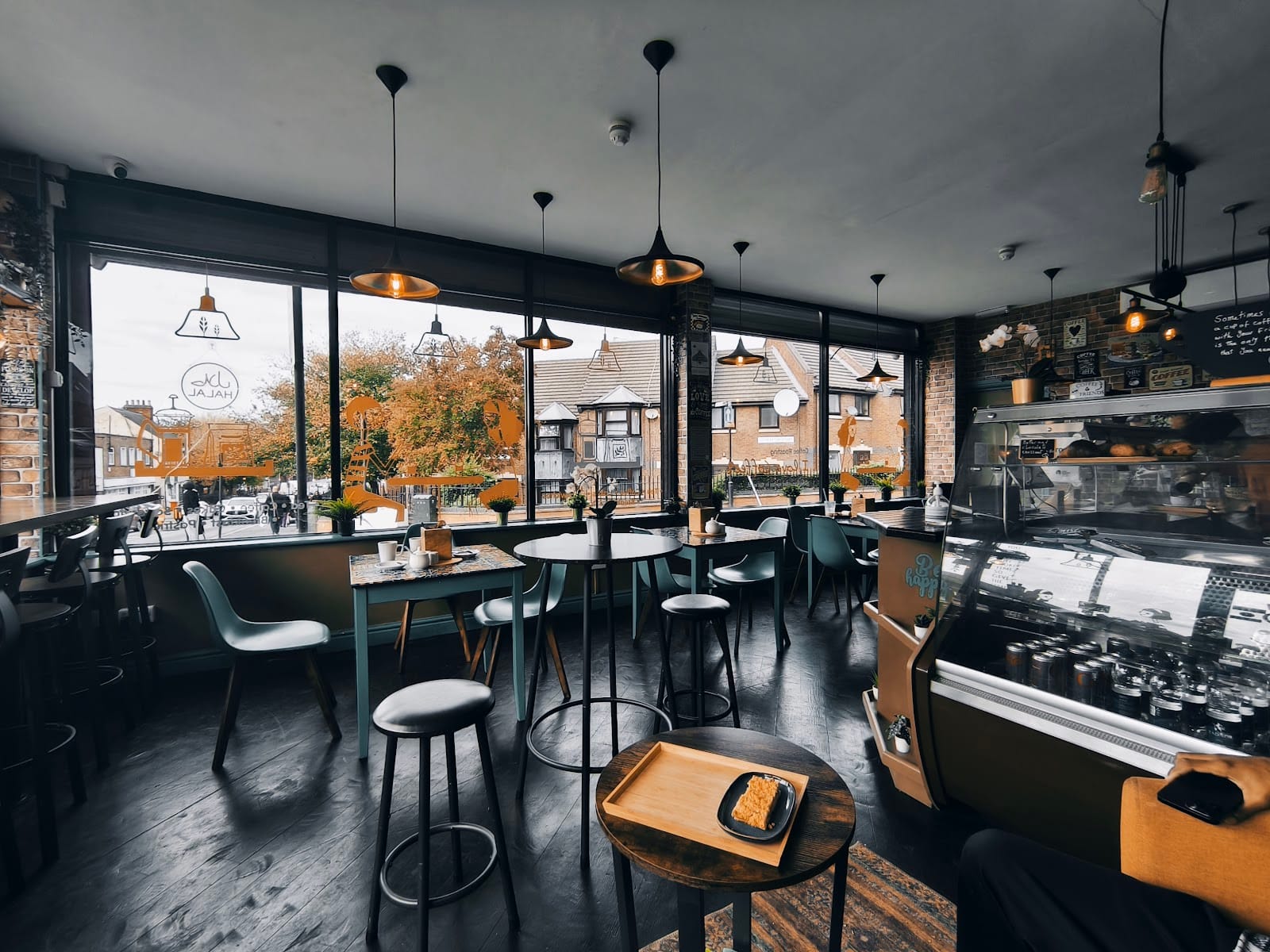 Happy Cafe