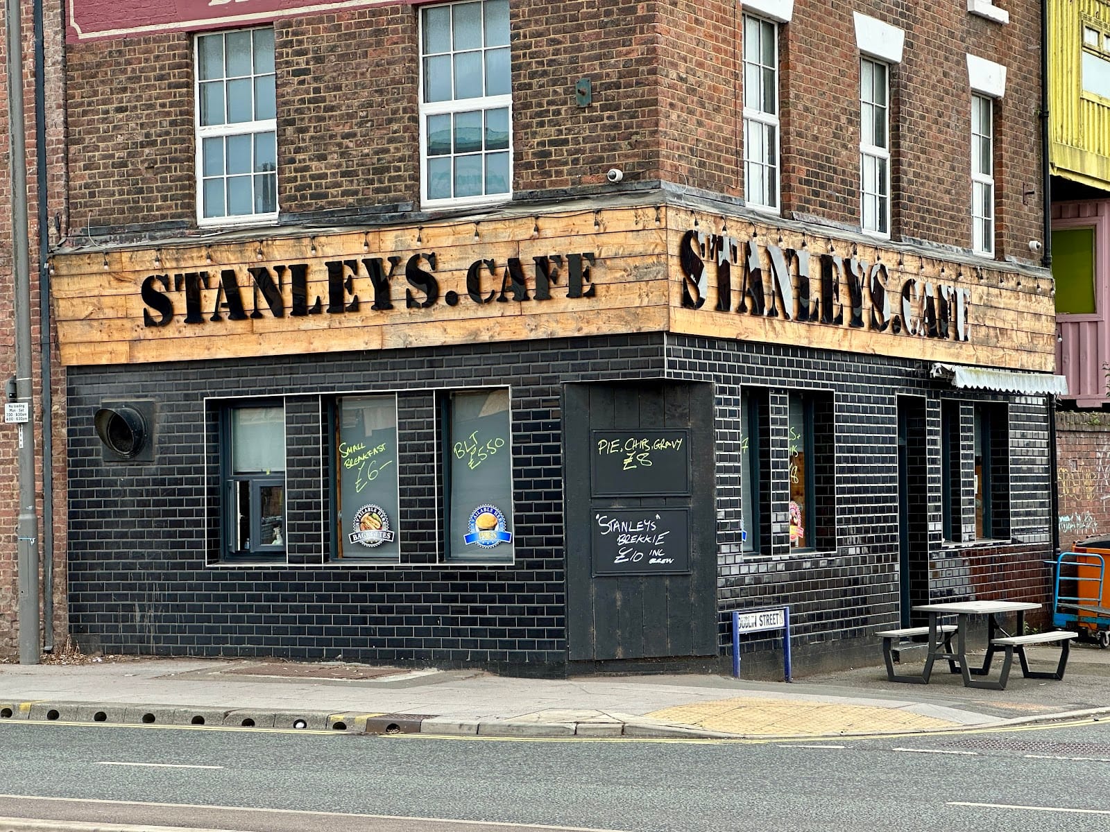 Stanleys Cafe