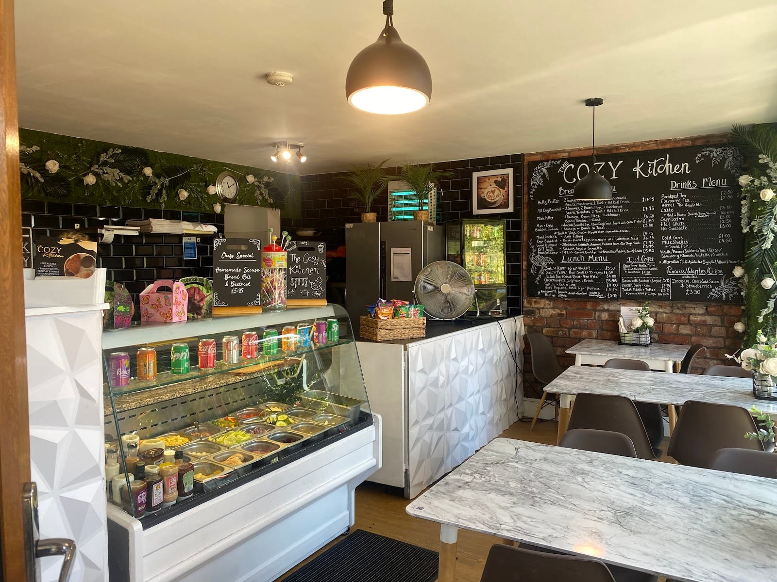 TheCozy Kitchen