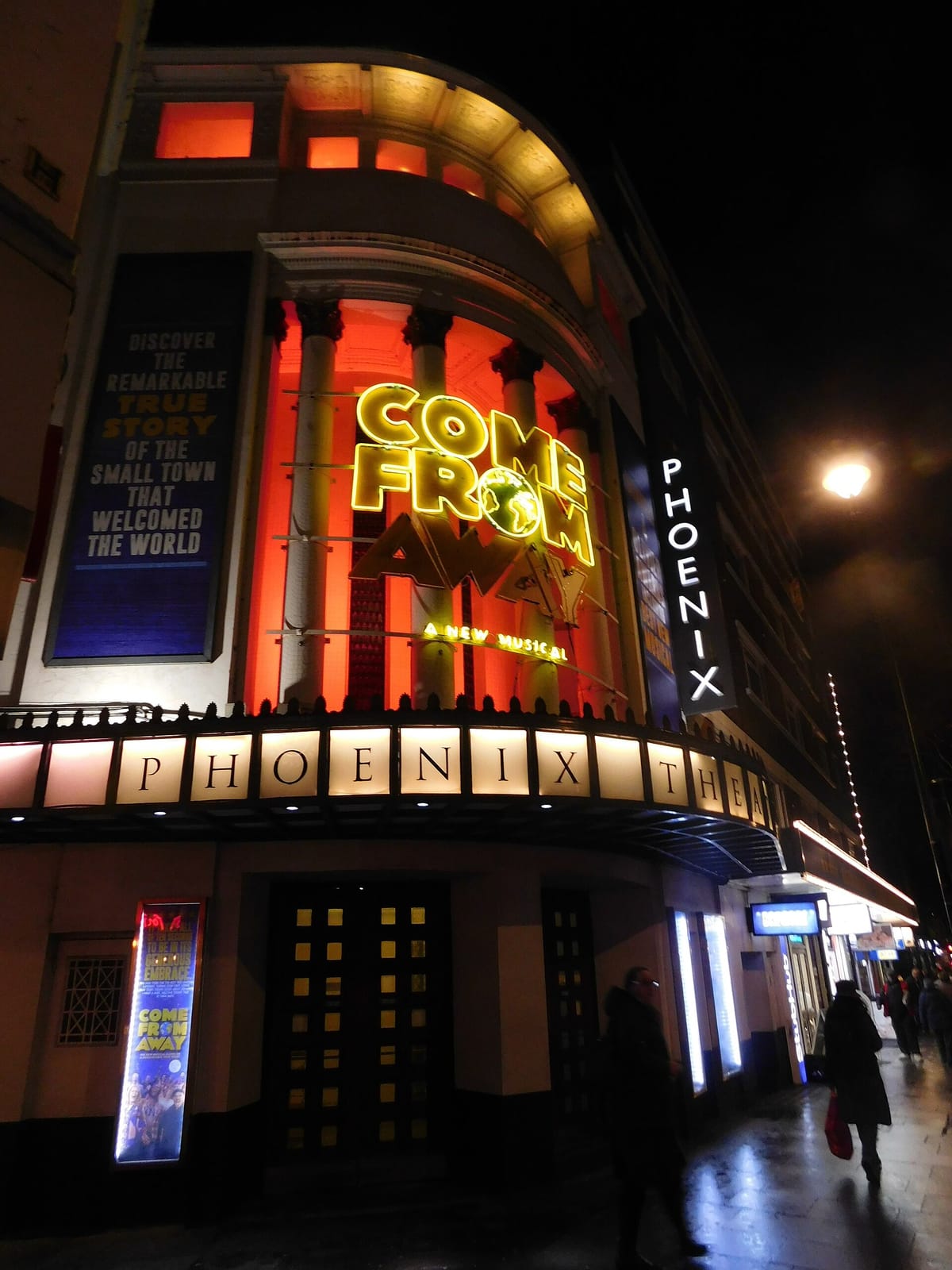 Foyles photo 2