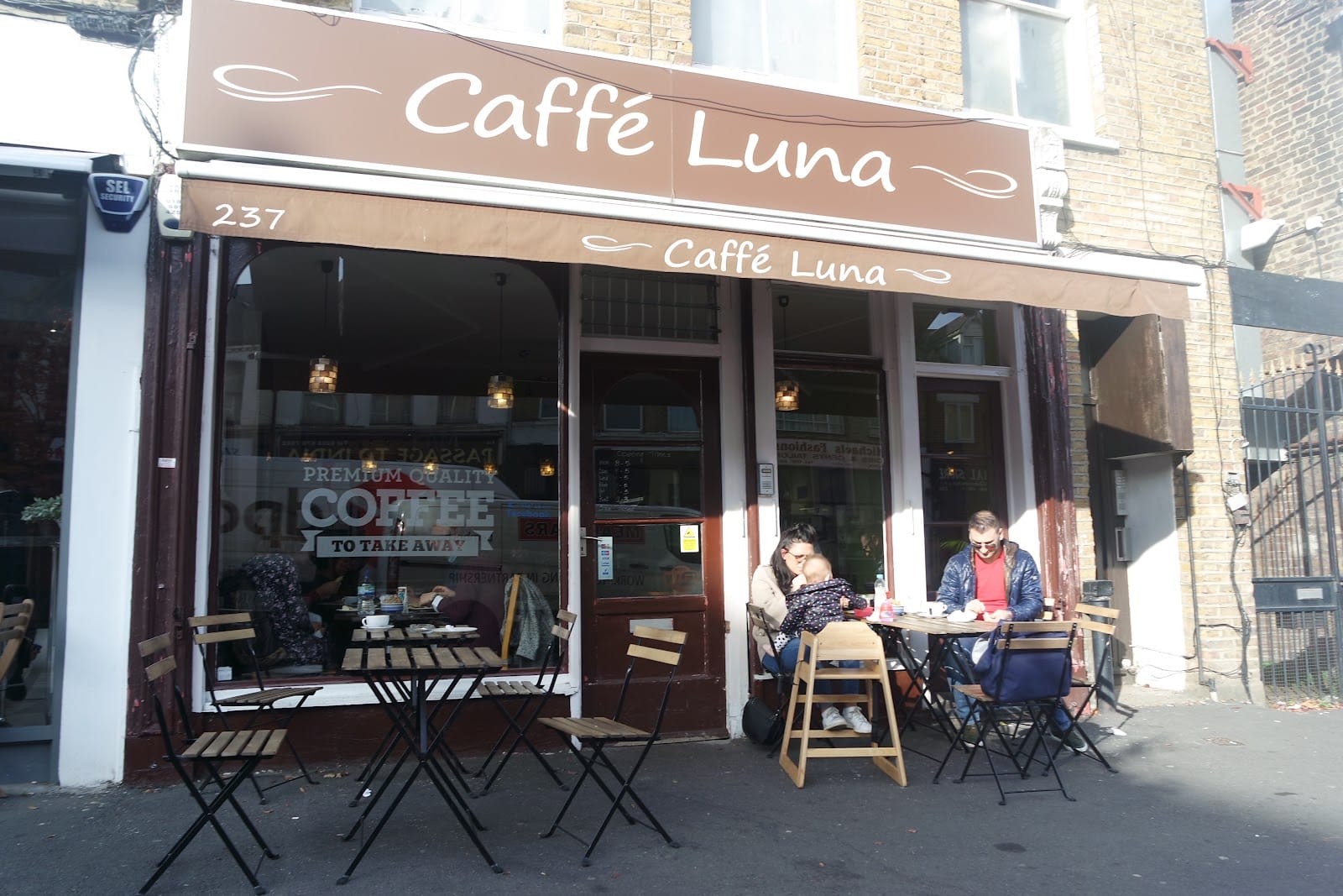 Caffe Luna