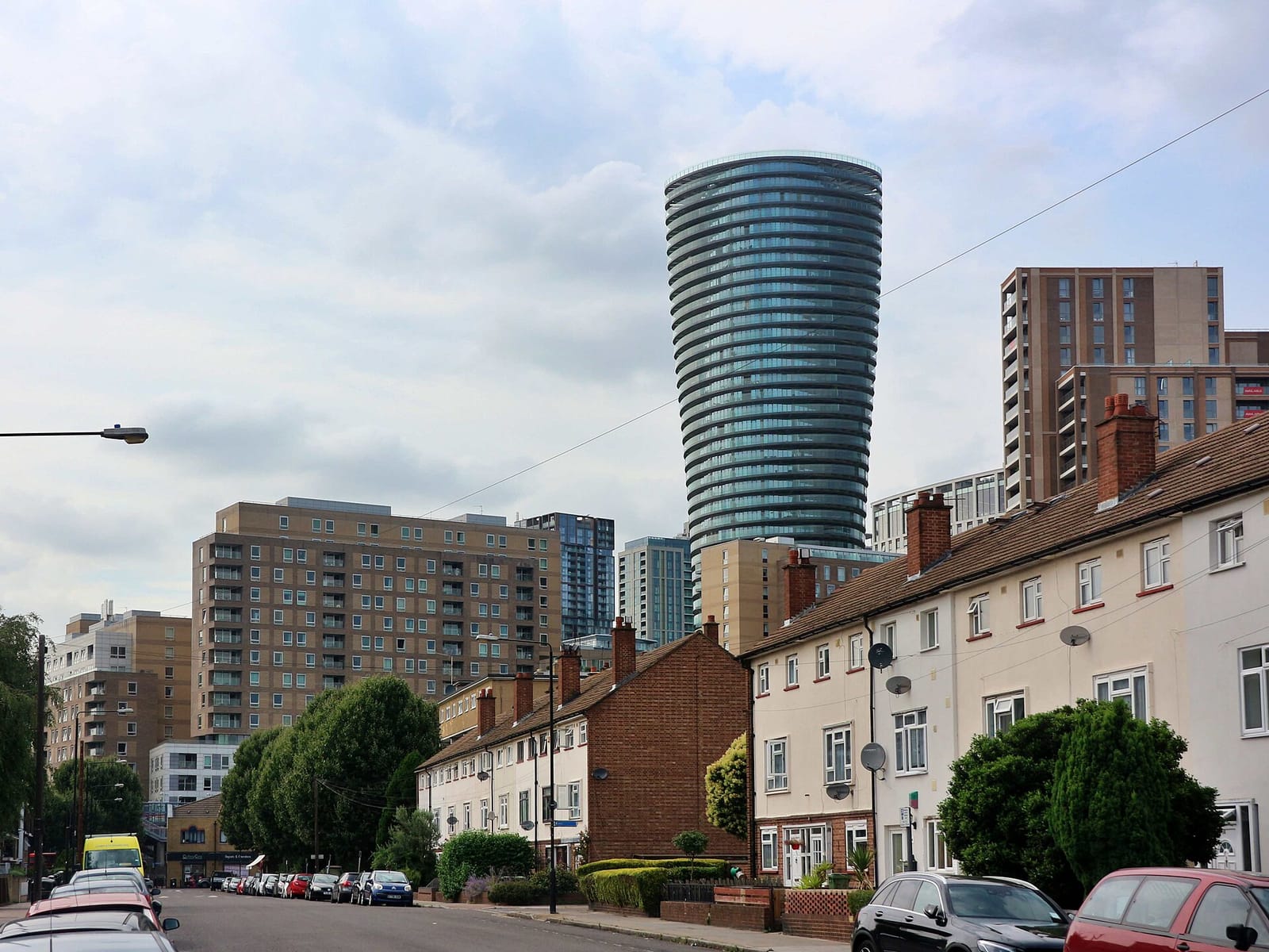 Orchard Club Crossharbour photo 2