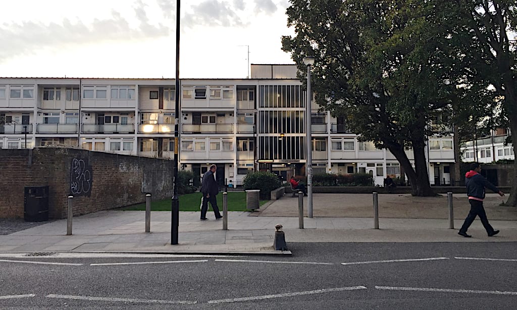 Cafe Rosh Tower Hamlets photo 4