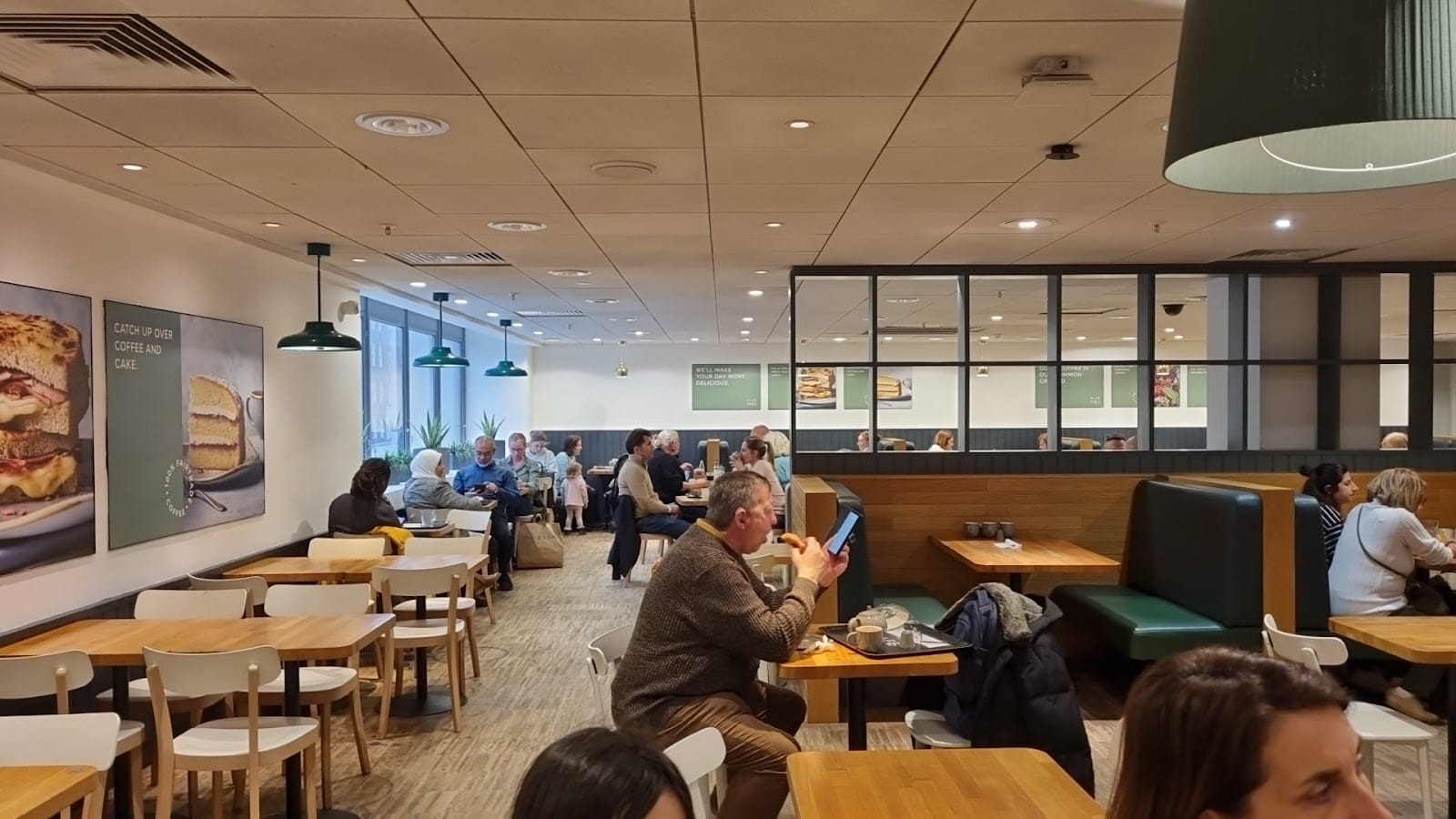 M&S Café