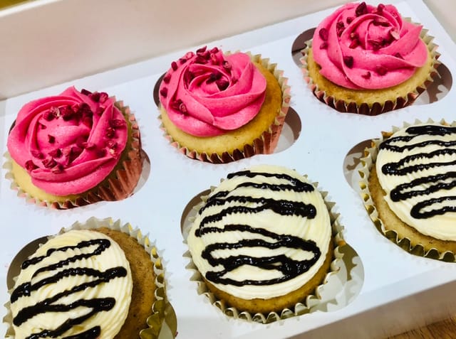 Kisses & Cupcakes (Vegan Bakery)