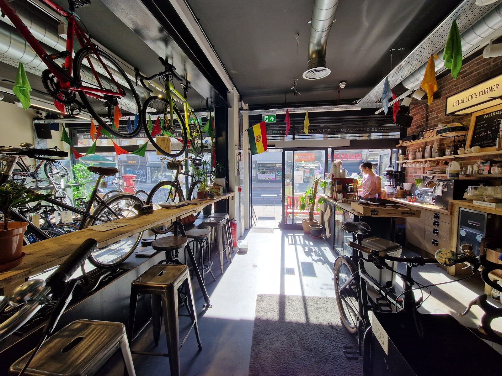 Pedaller's Corner - Cafe & Bar