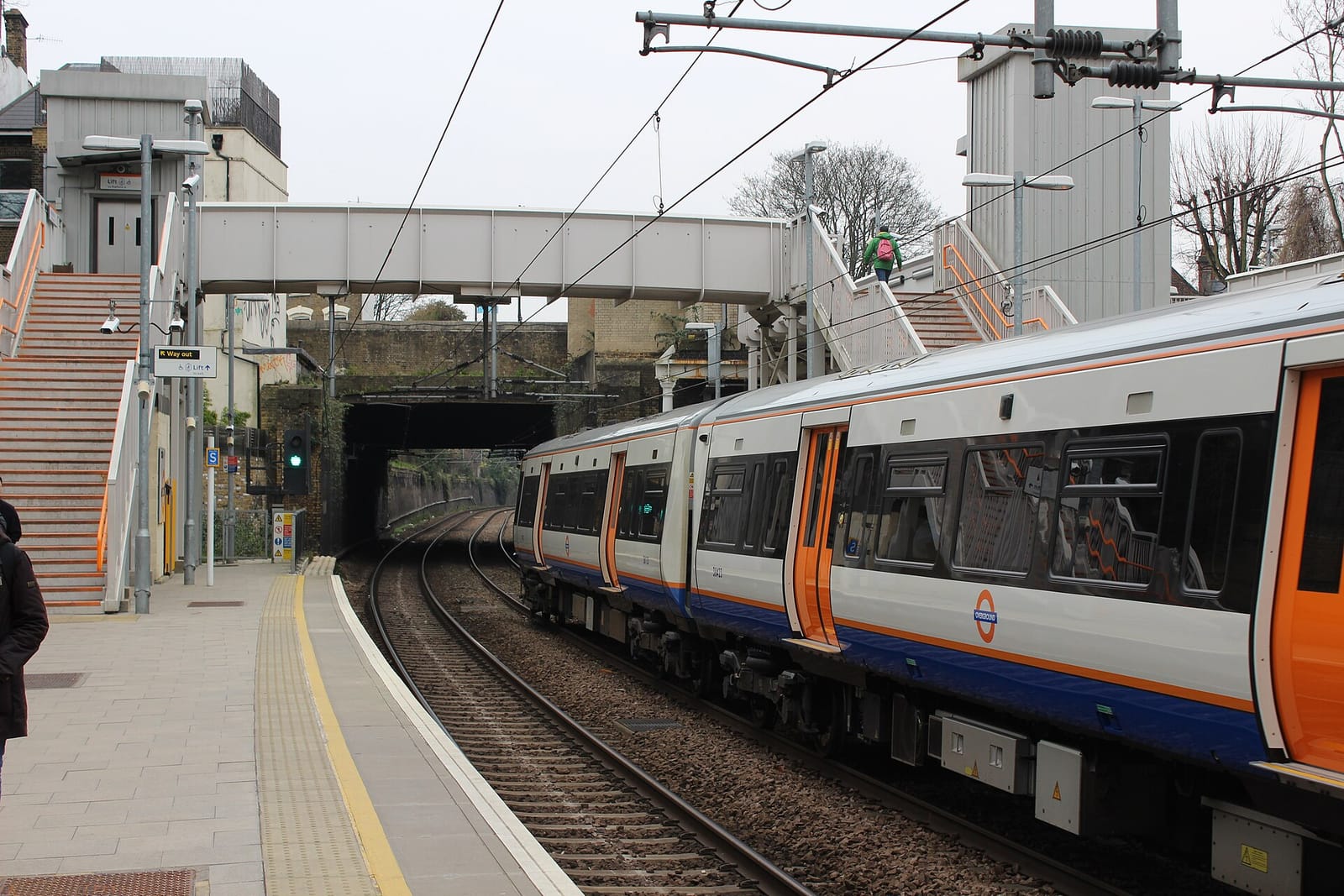 The Coffee Run @Canonbury Station photo 2