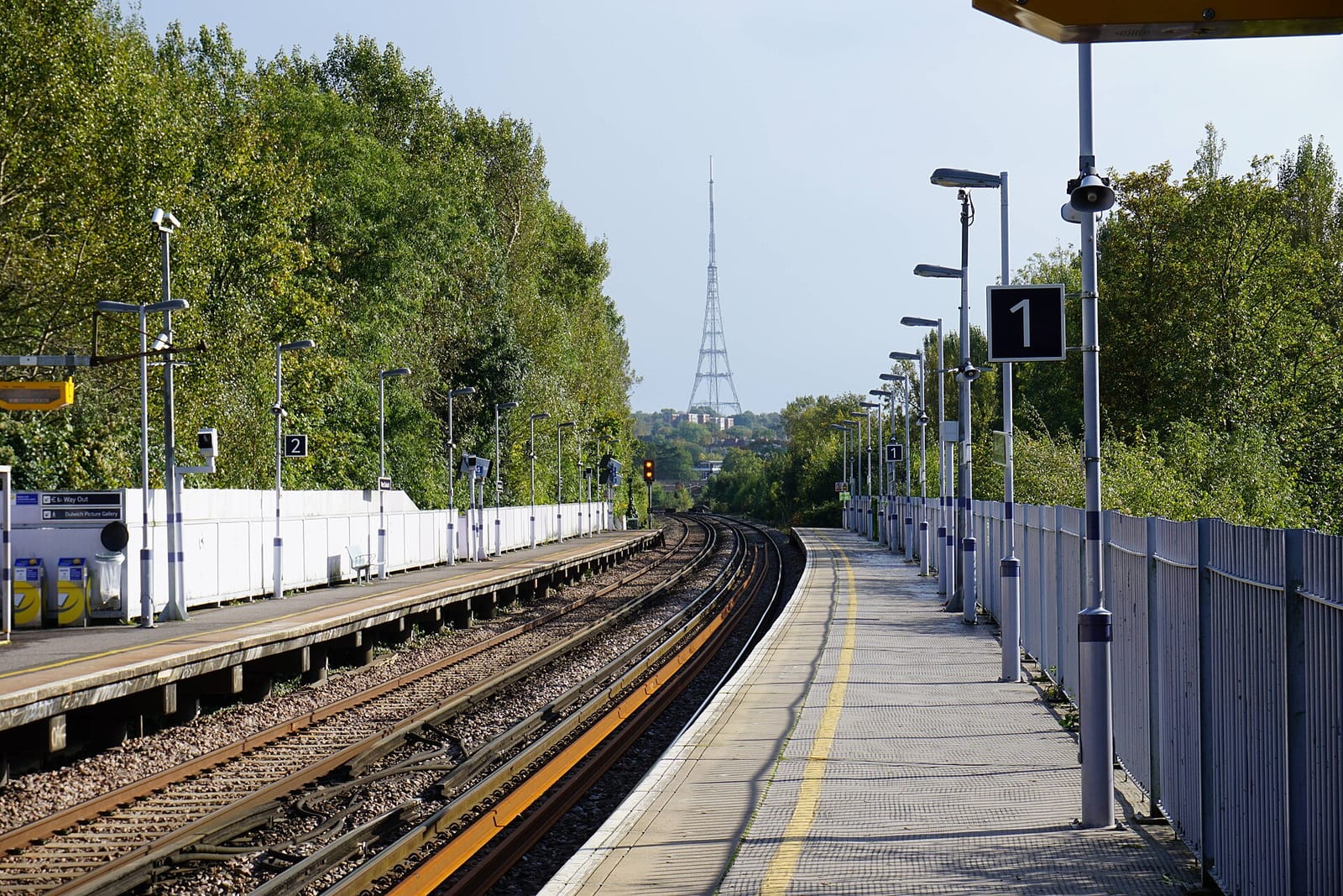 Stephanie's SE21 photo 2