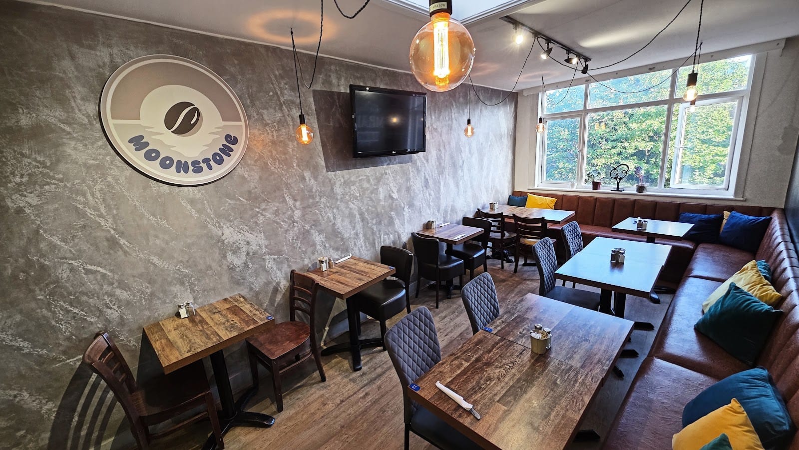Moonstone Cafe