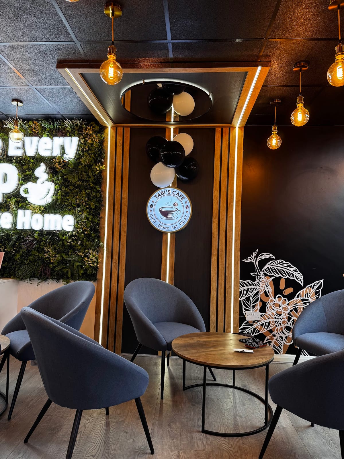 Best Coffee & Food Near you – Tabi’s Cafe