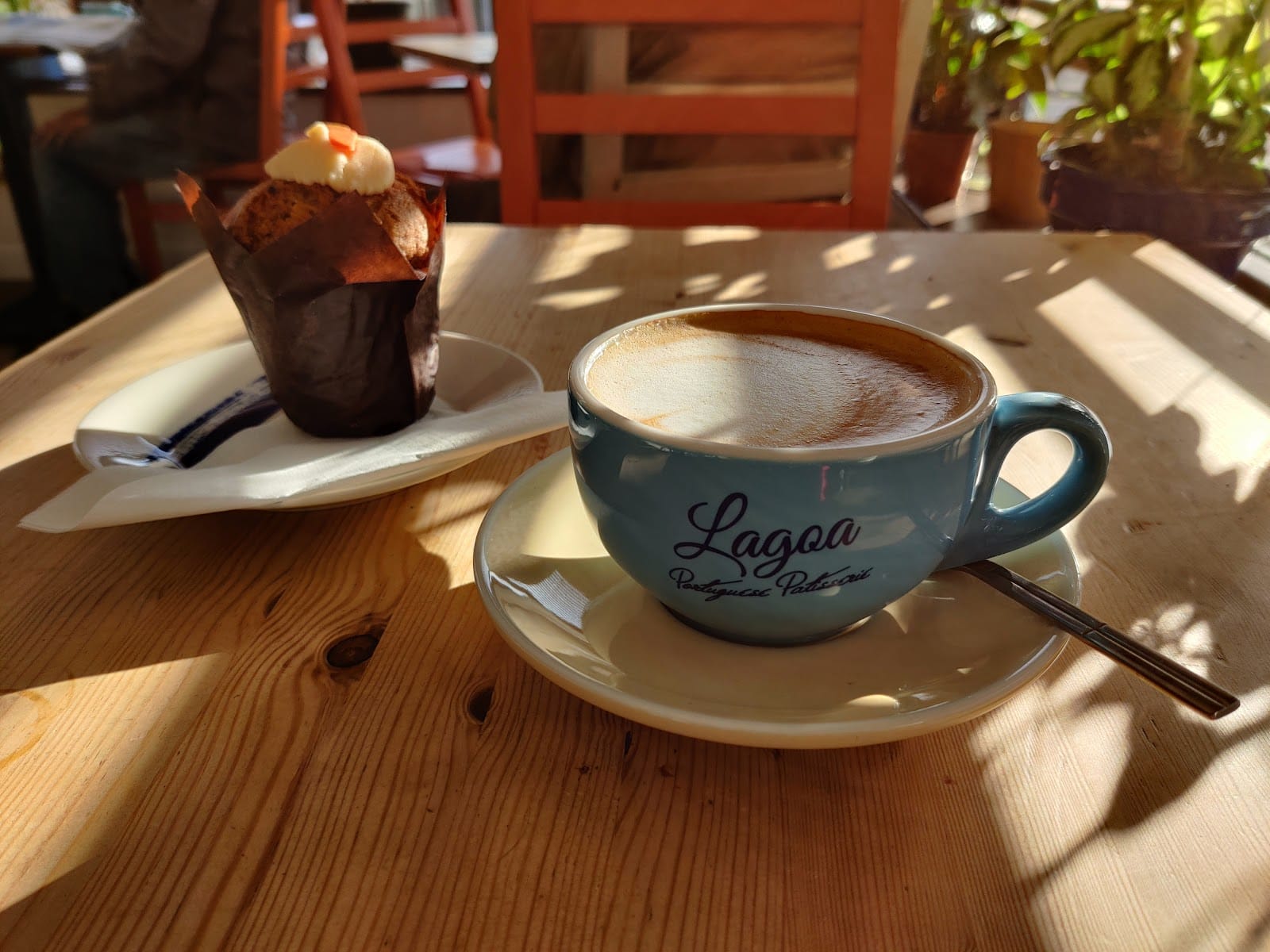 Hightown Café (cafe bistro Lagoa)