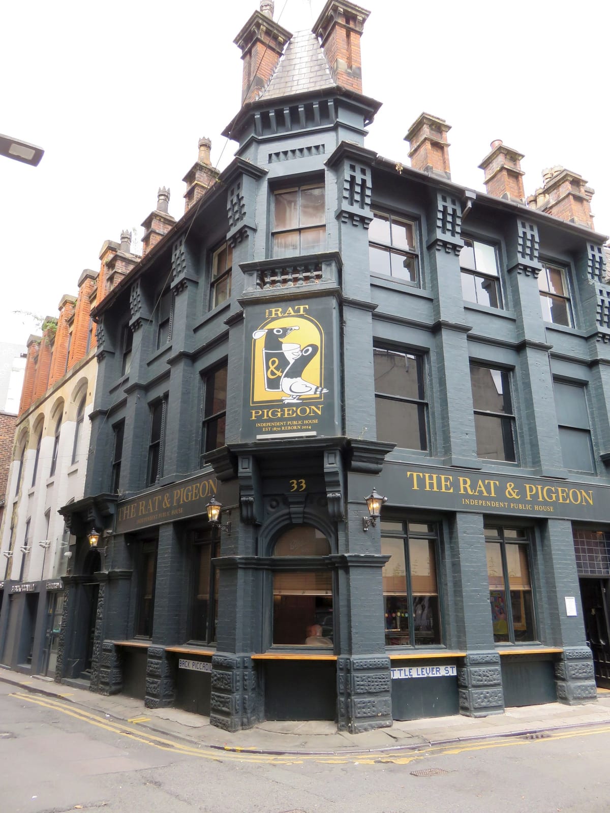 Eds Cafe Bar
