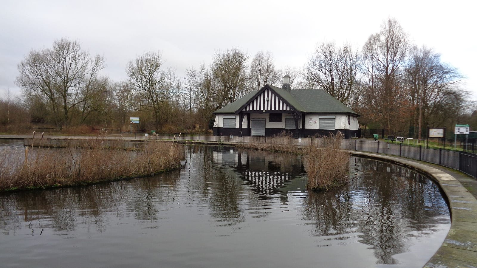 Lakeside Café – Boggart Hole Clough photo 2