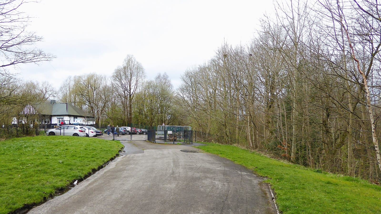 Lakeside Café – Boggart Hole Clough photo 4