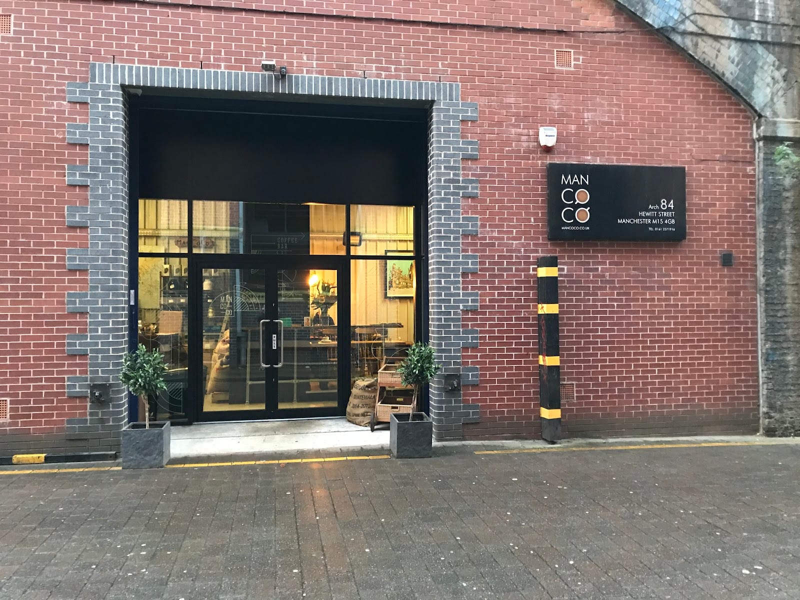 Mancoco Coffee Bar, Roastery & Barista Training School
