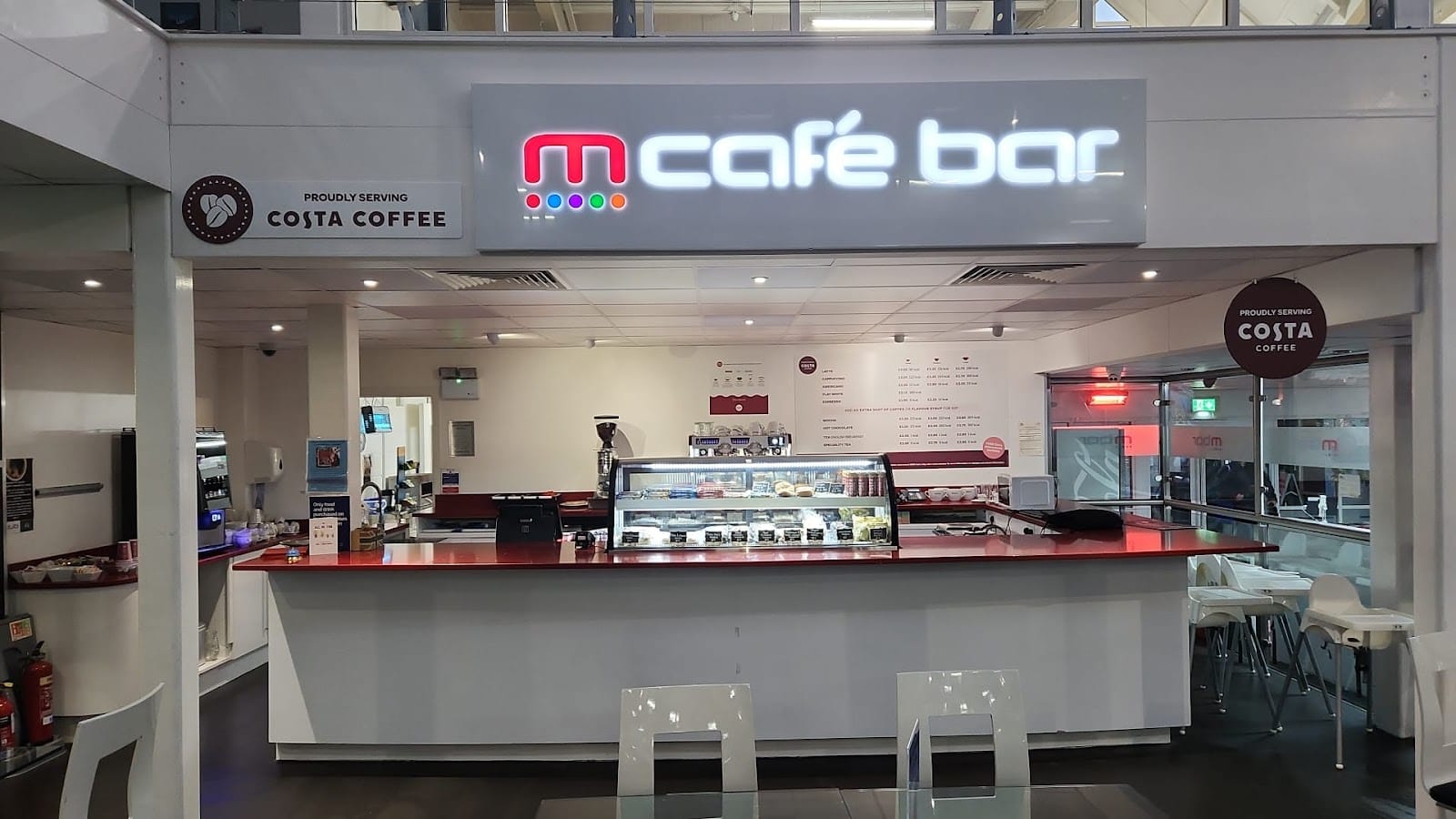 M Café Bar