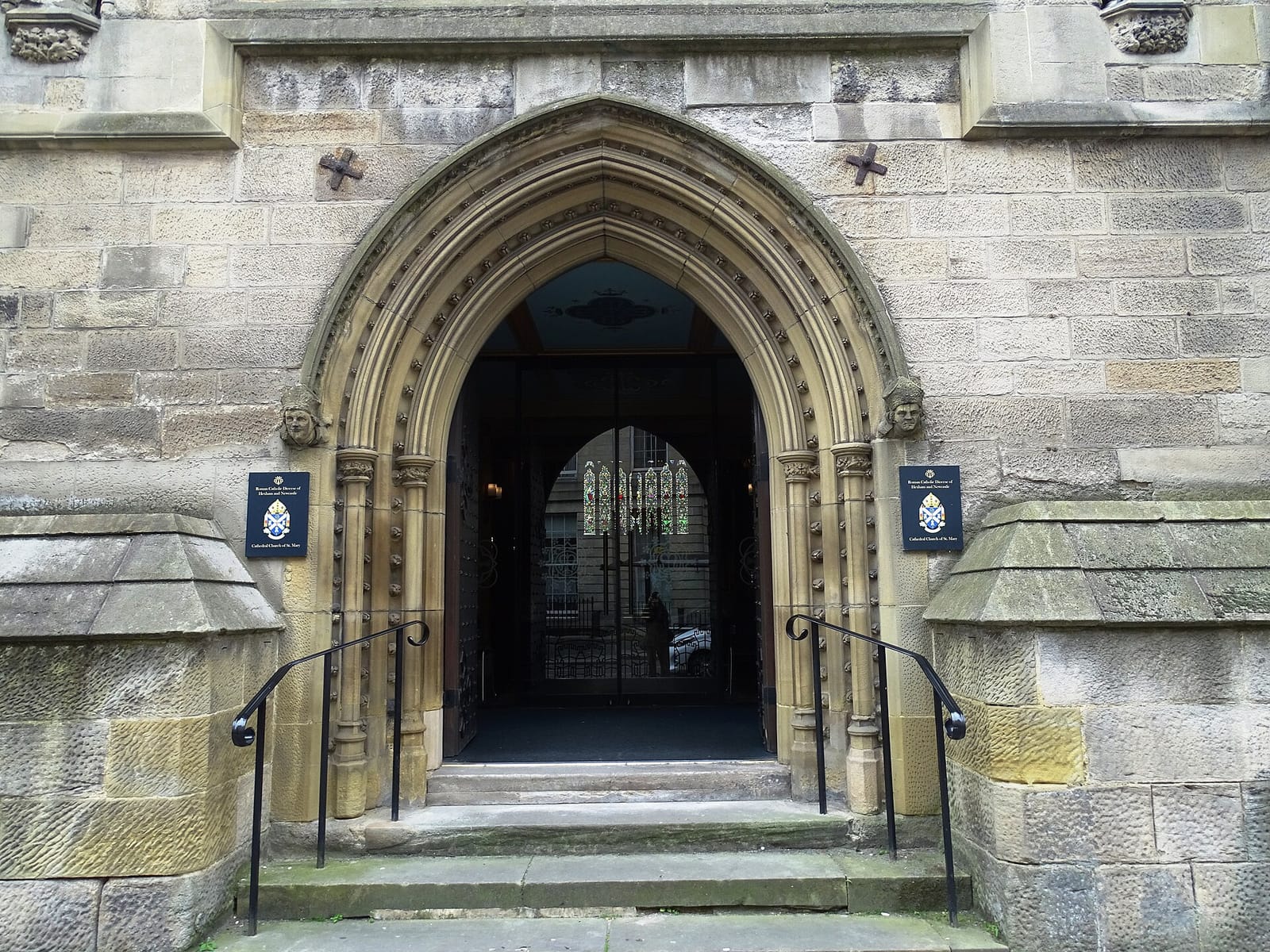 Cloister photo 2