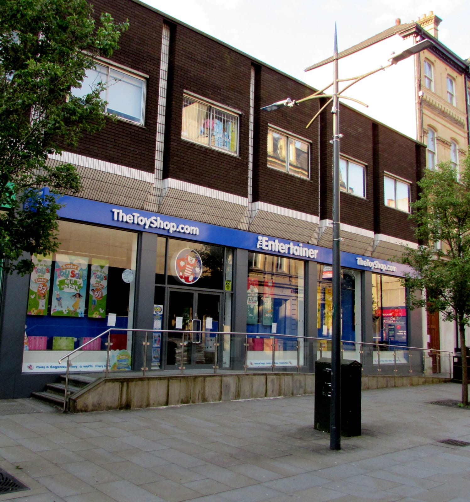 P Cafe Newport photo 2