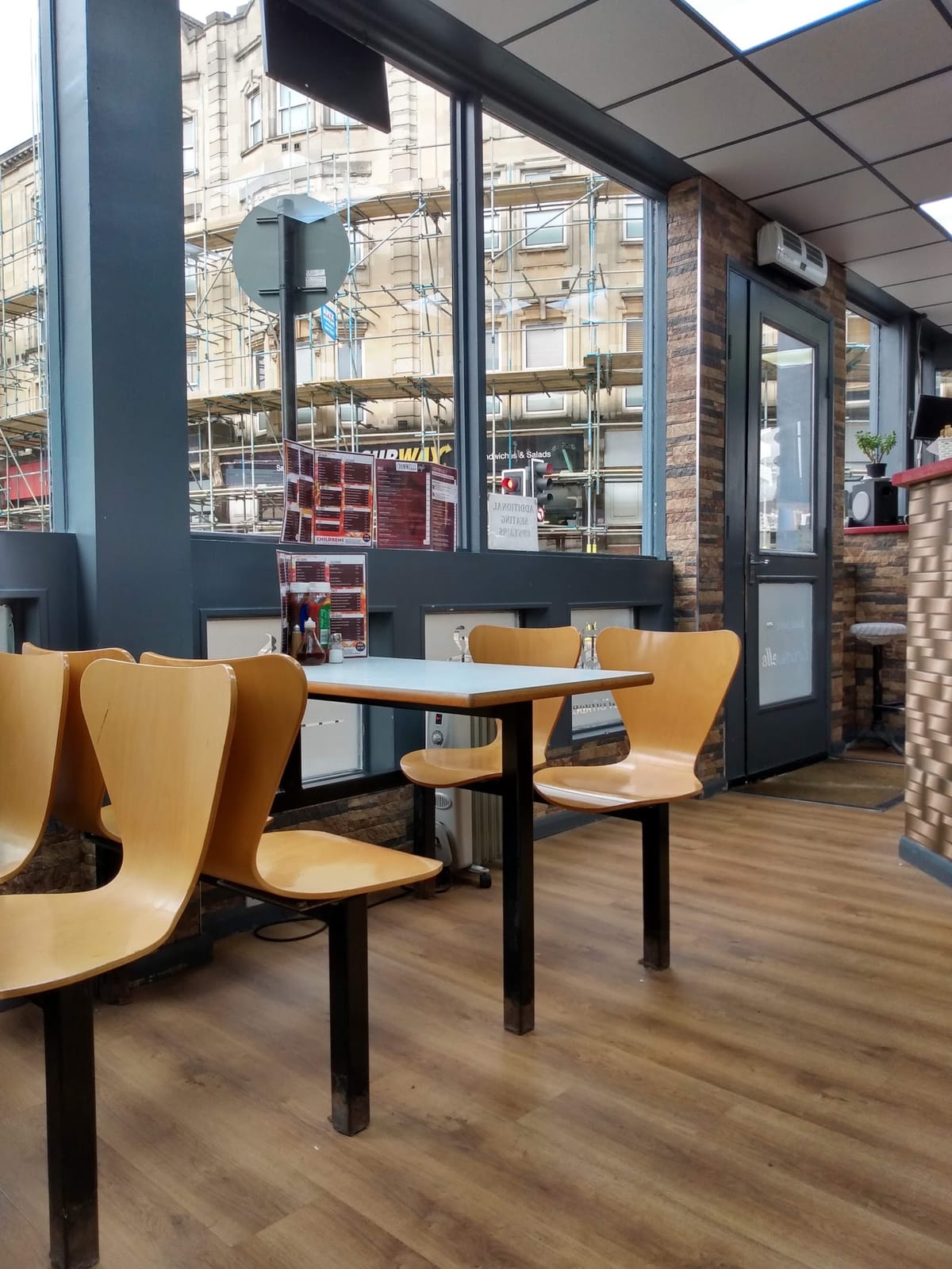 Cromwells cafe