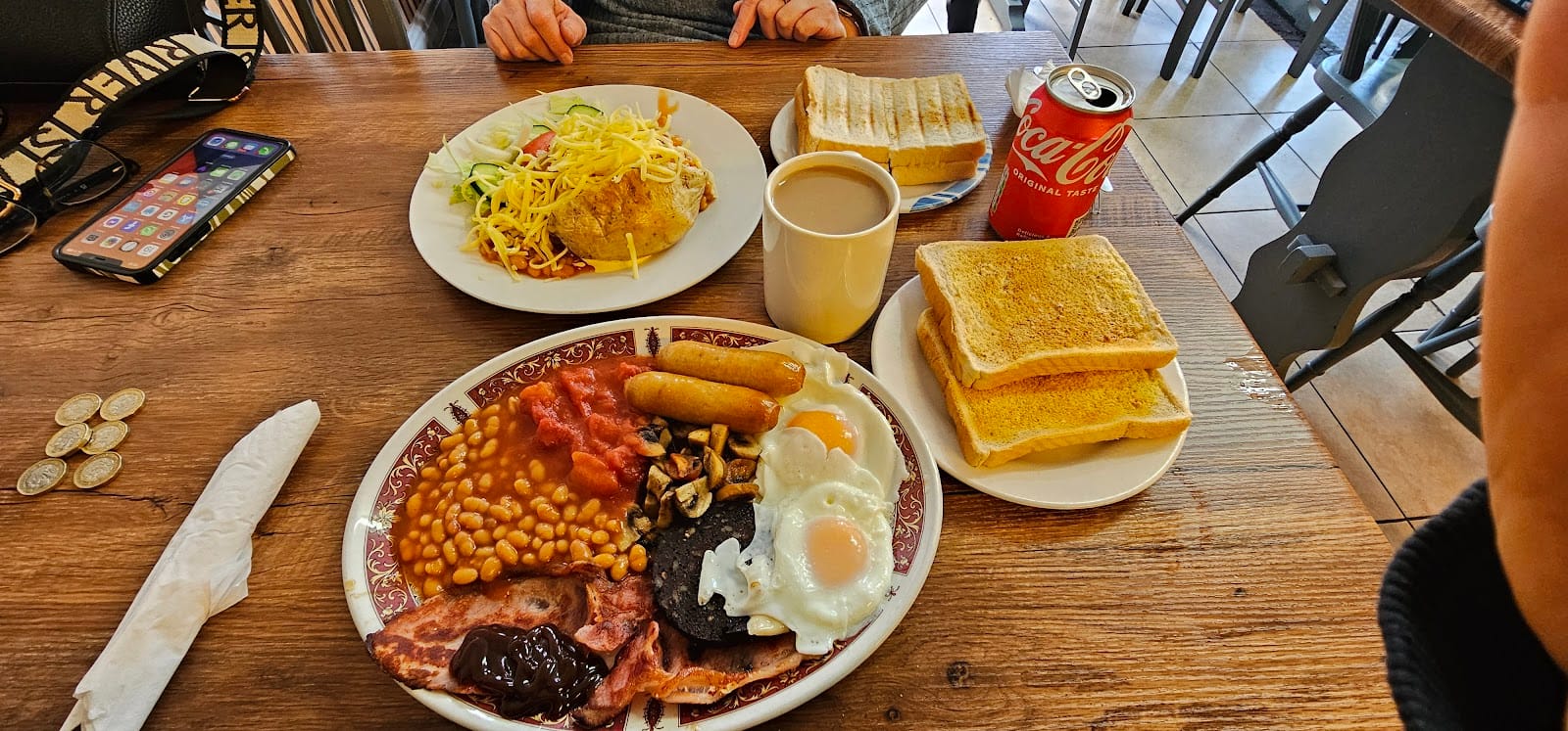 Carlton Cafe - Traditional Breakfasts