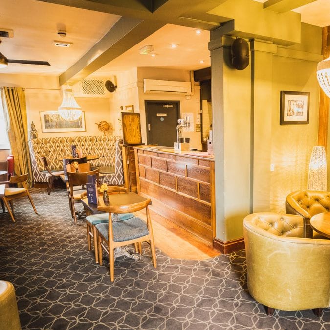 Gilt - West Bridgford photo 5