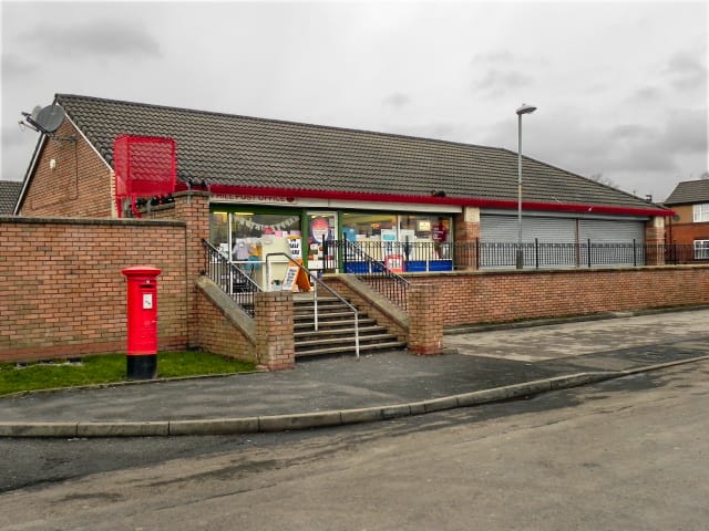 Cafe On The Green Oldham LTD photo 4