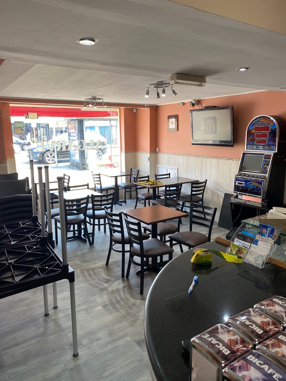 Cafe Algarve