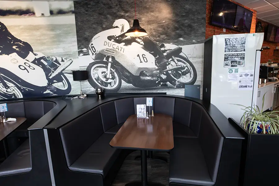 Legends Cafe photo 4