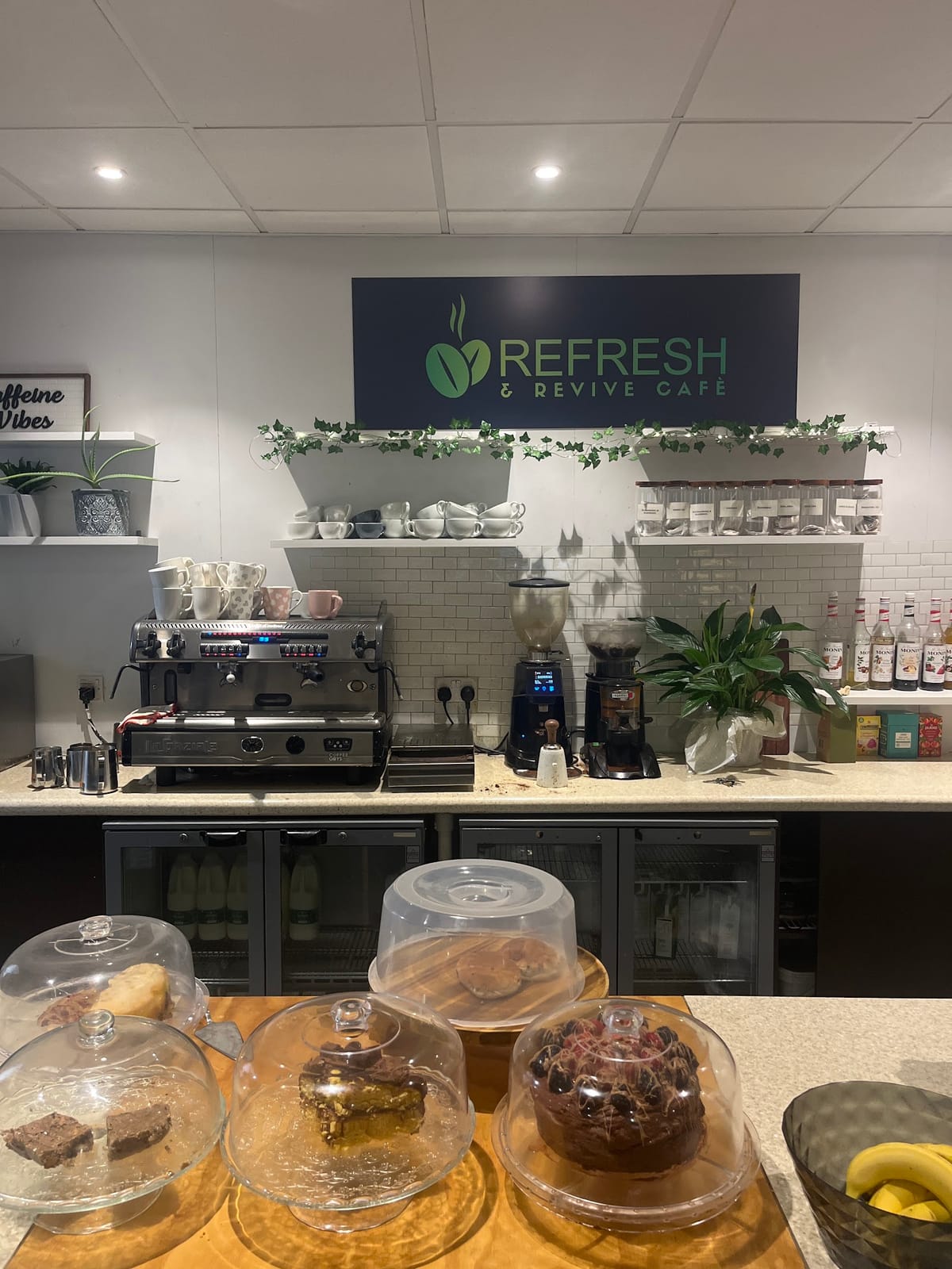 Refresh & Revive Cafe