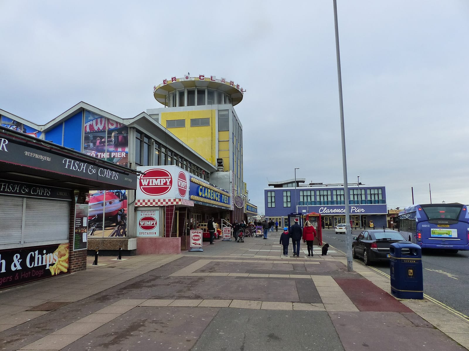 Coffee Cup Clarence Pier photo 3