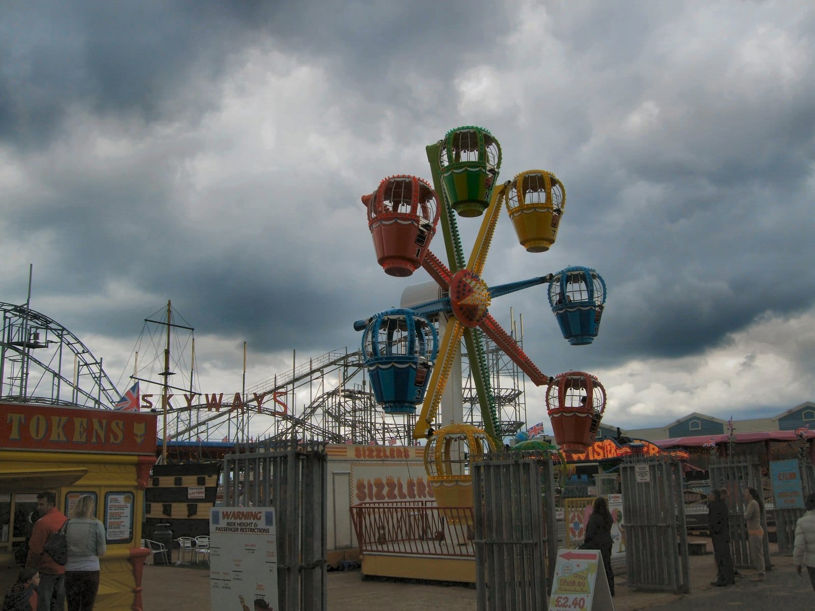 Coffee Cup Clarence Pier photo 4