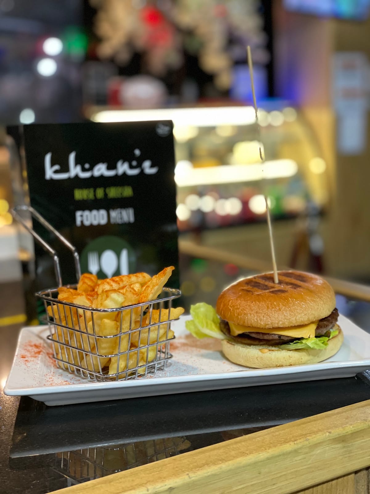 Khan'z Lounge
