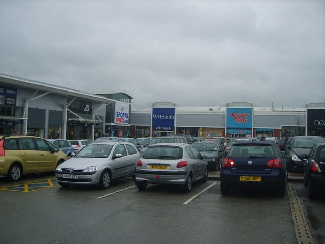 Marks & Spencer photo 3