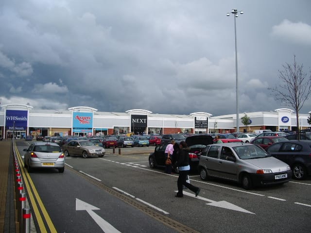 Marks & Spencer photo 2