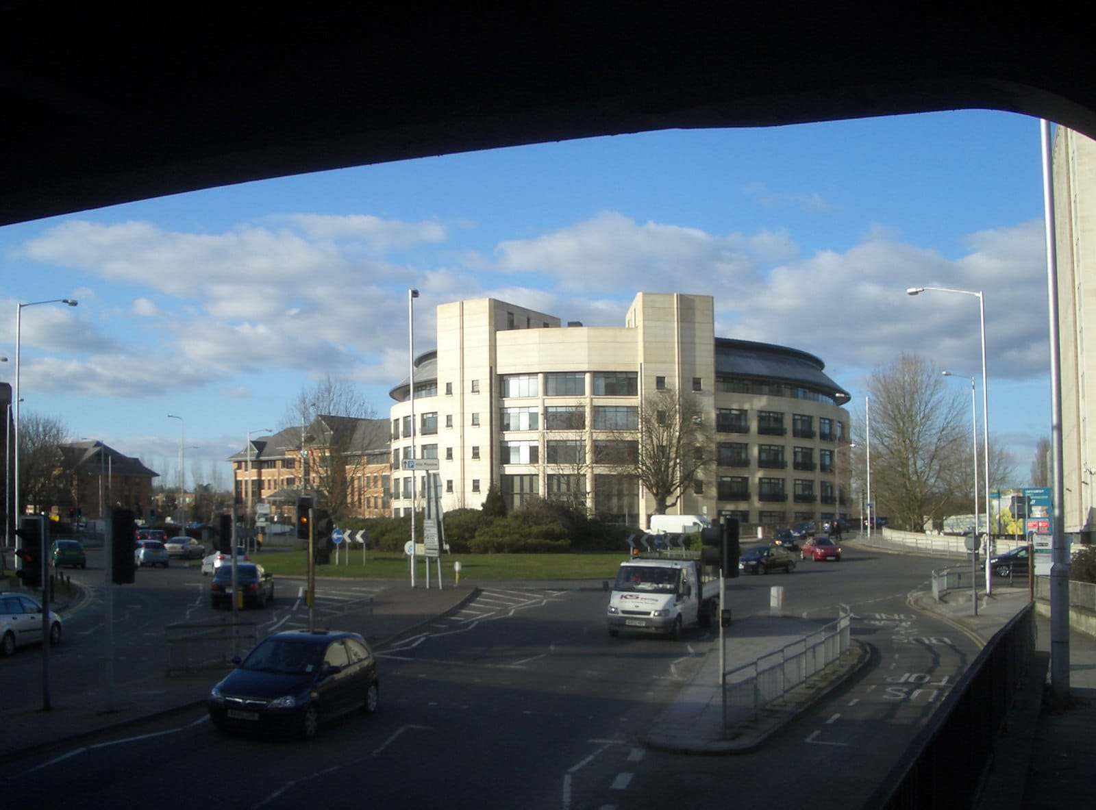 Honesty Thames Quarter photo 3