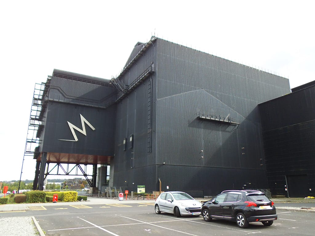 M Aquatek Cafe photo 3