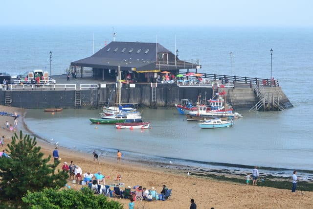 Finxs Beach Bar photo 4