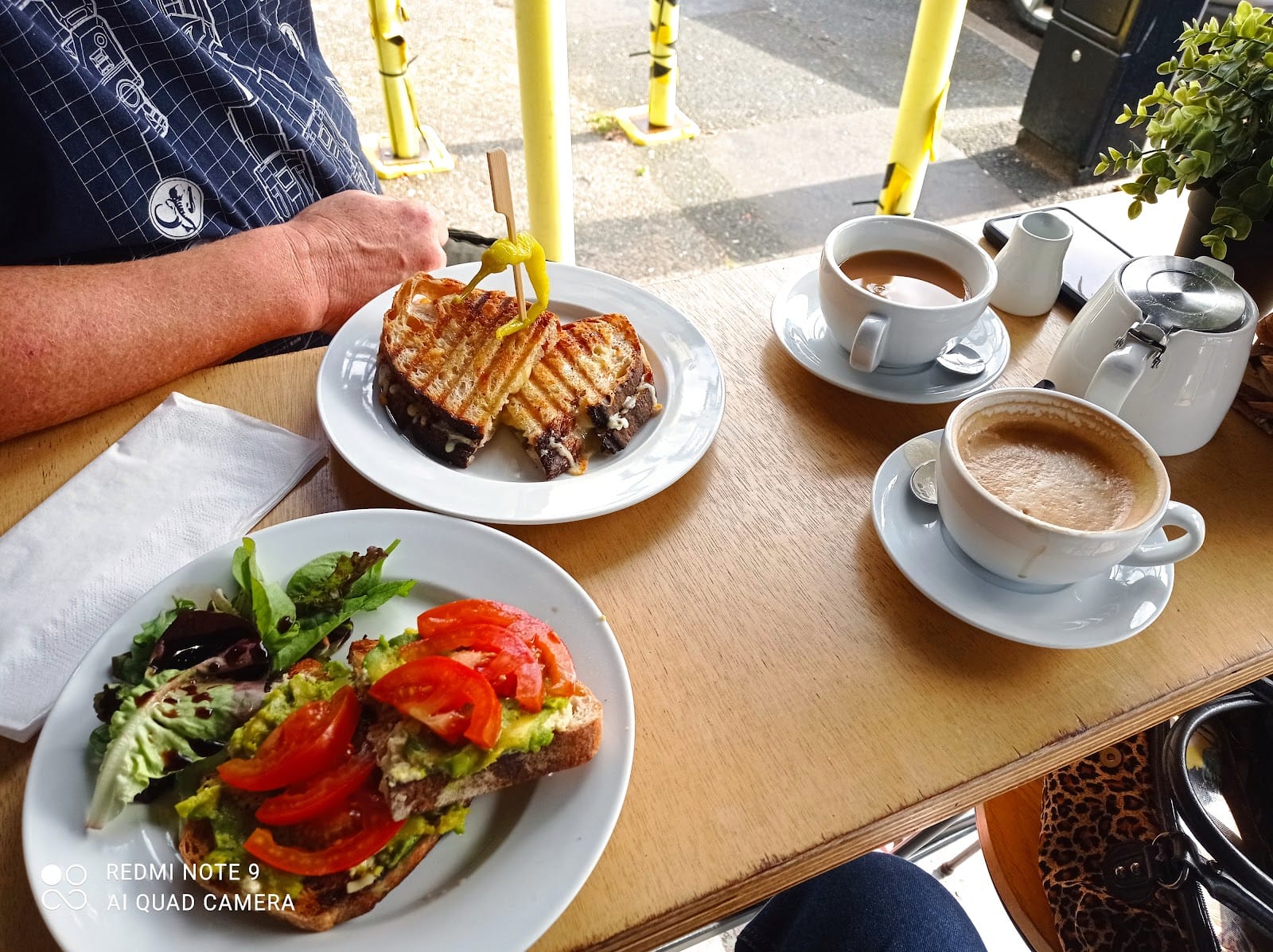 Smiths Coffee Bar & Wellness