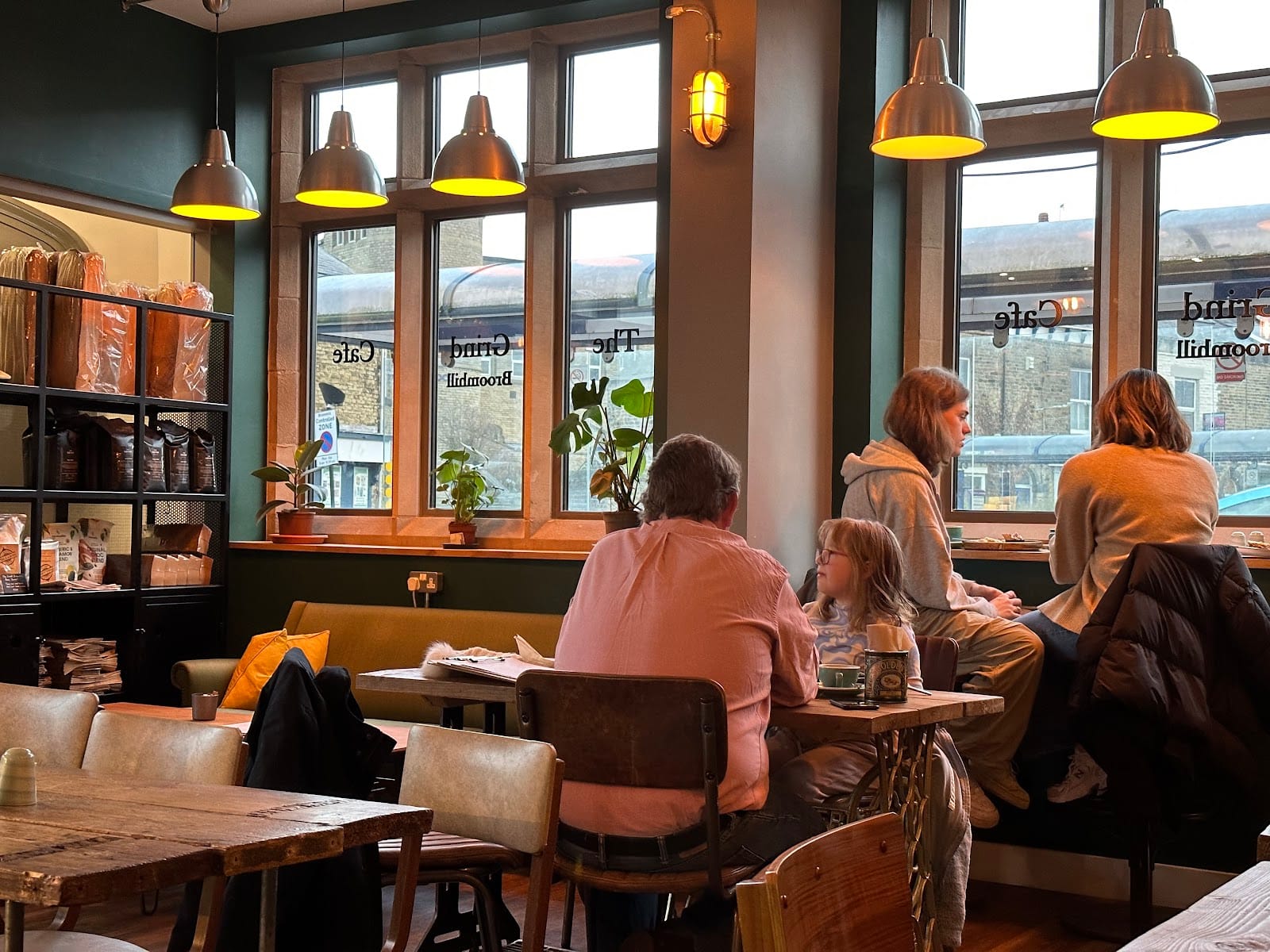 Broomhill Grind Kitchen Cafe