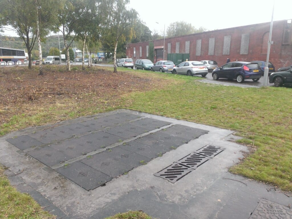 DUNKIN' Penistone Road photo 4