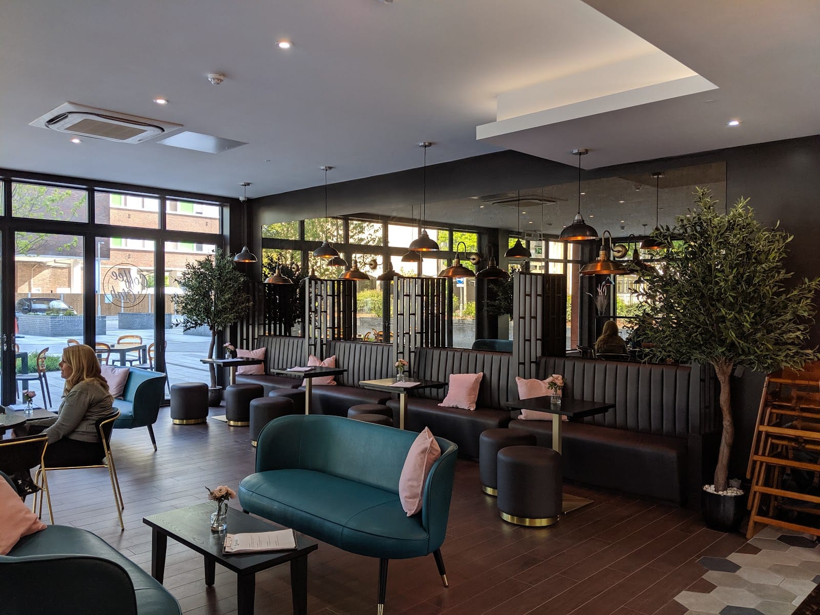 Beaumont Lounge Bar
