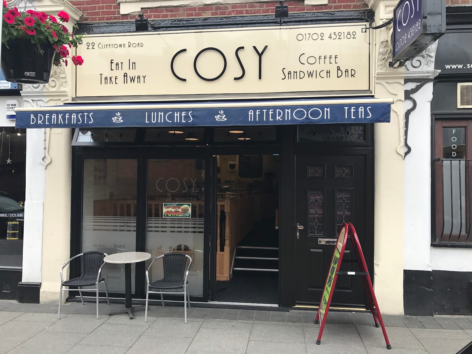 Cosy Coffee and Sandwich Bar