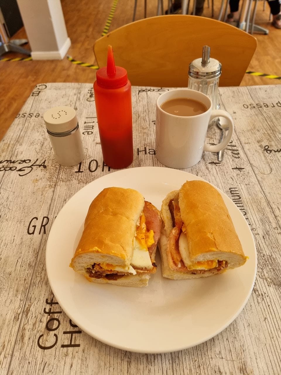 Cafe@ The square