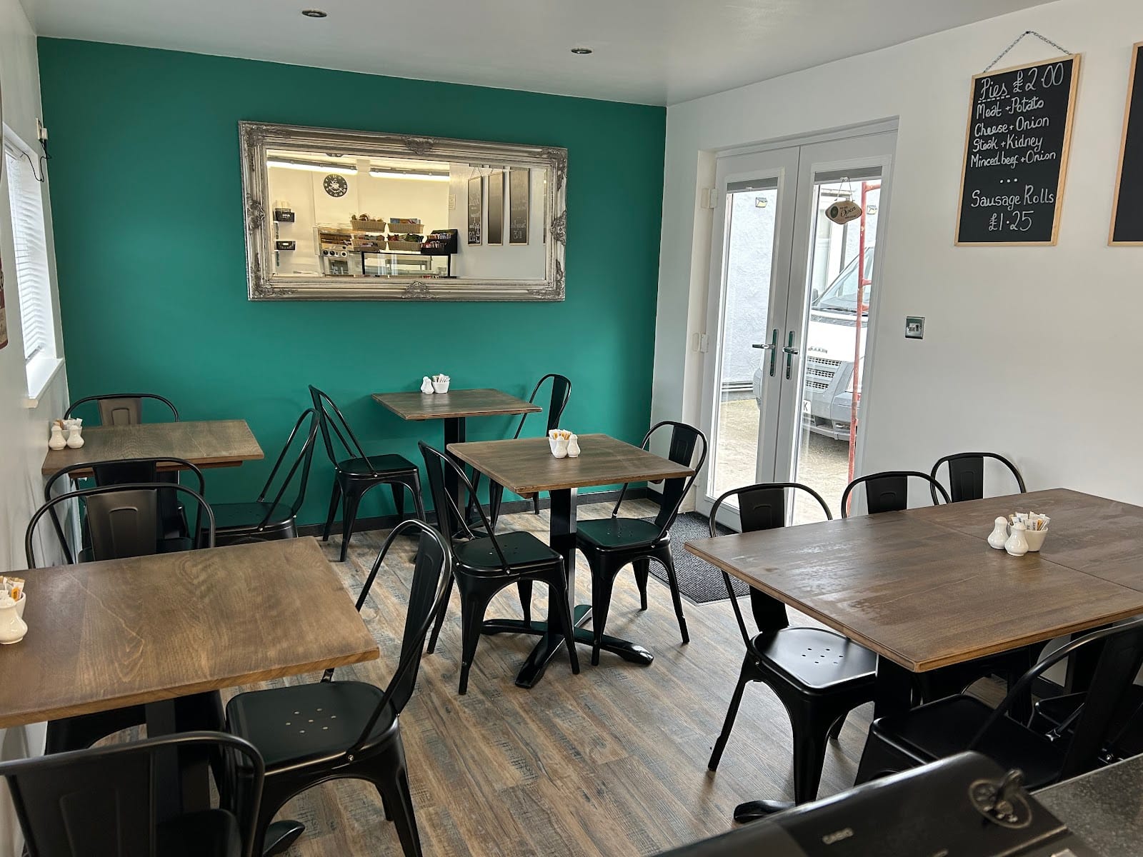 The Courtyard Café