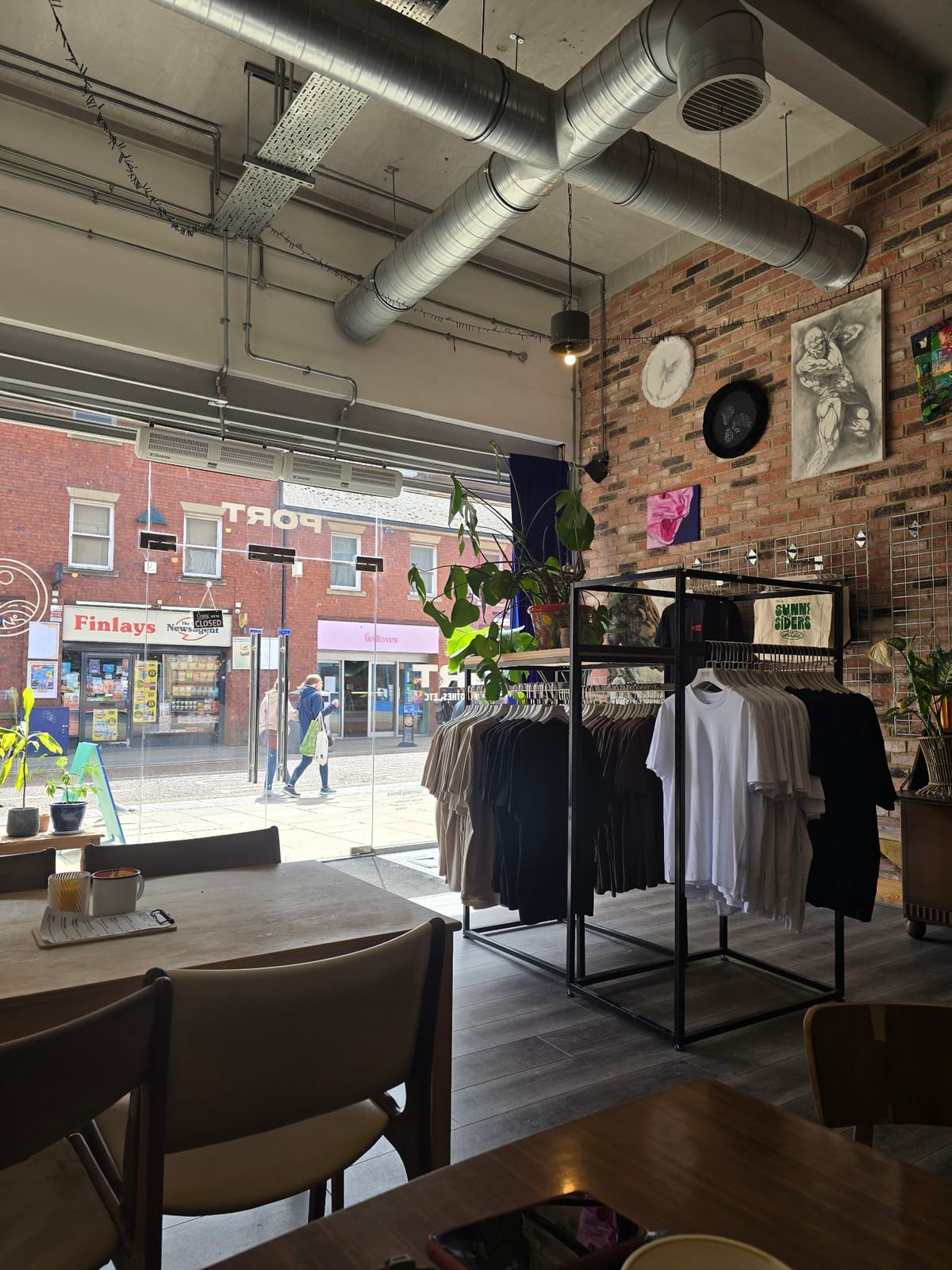 Port Independent Store ltd
