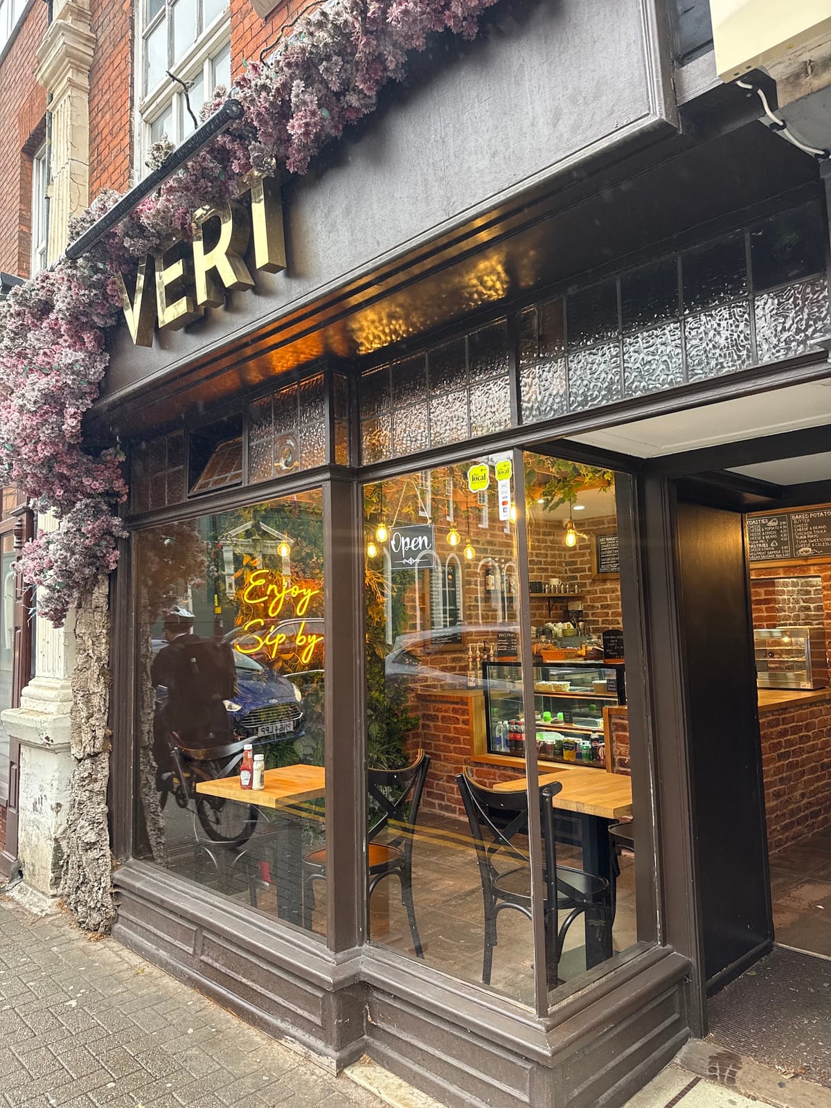 Vert Cafe