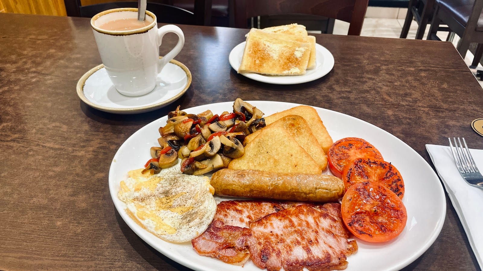 Eatwell Cafe