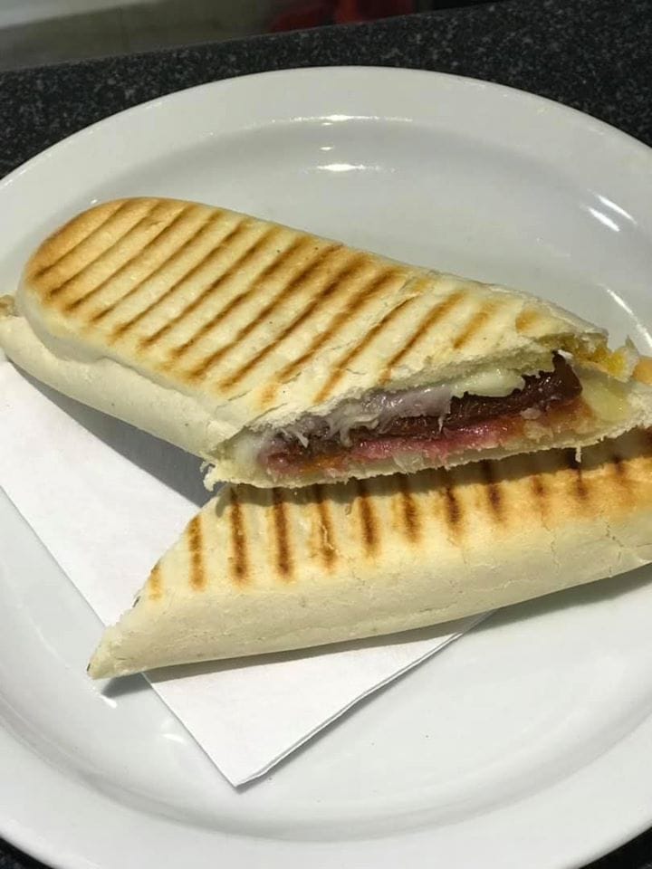 Yummy's Sandwich Bar photo 4