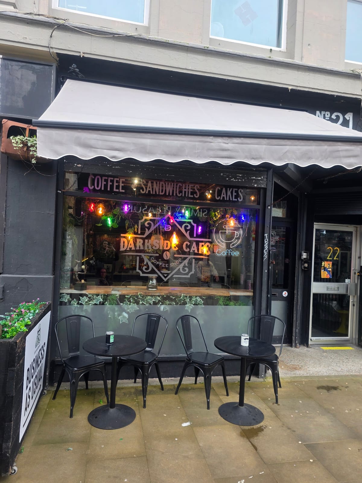 Darkside Café