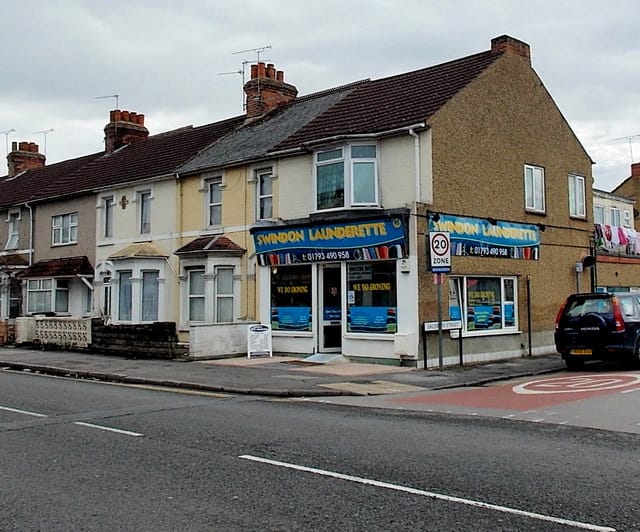 Swindons Cheapest Internet Access & Call Centre photo 2